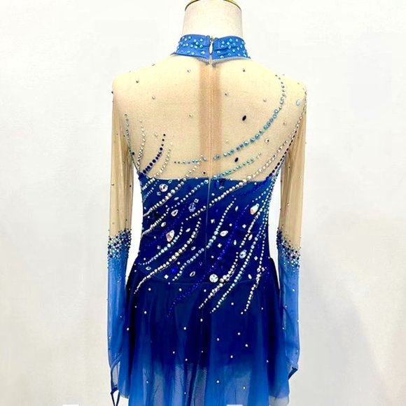 COPY - New Figure Skating Dress Size 10 (5~8T) with Hair Scrunchie (120~130cm) - Picture 2 of 8